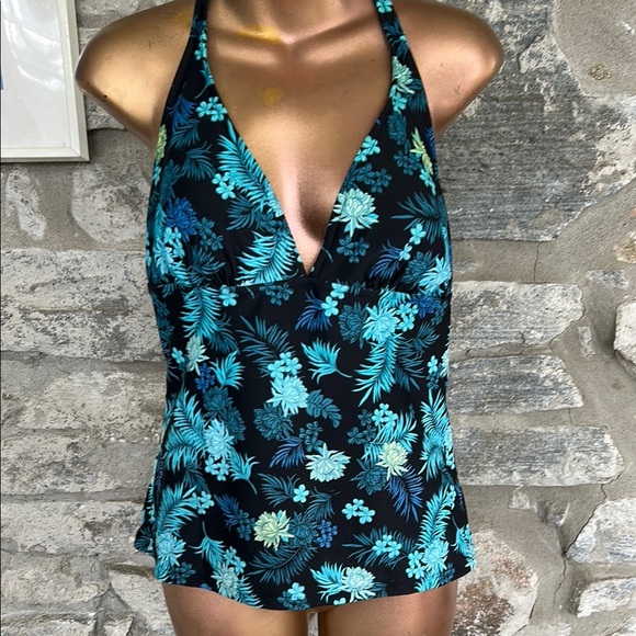 Floral Halter tankini top - Picture 1 of 5